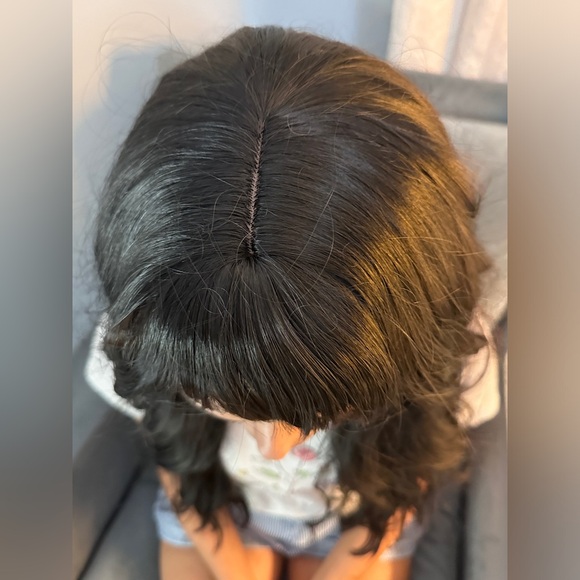 Unknown Amazon Black Wig Soft Synthetic Fibers with Trimmed Bangs - Only triedon - Picture 10 of 10